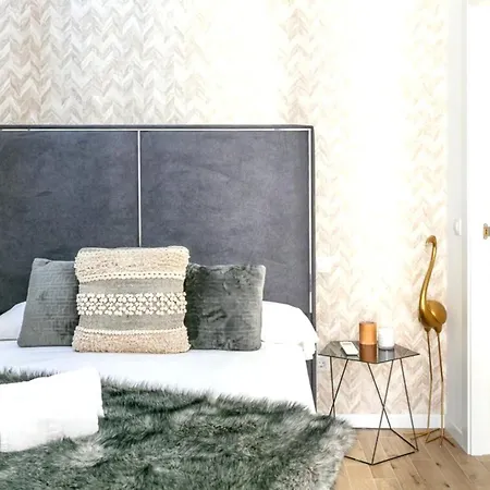 Chic Boutique Loft Lejlighed